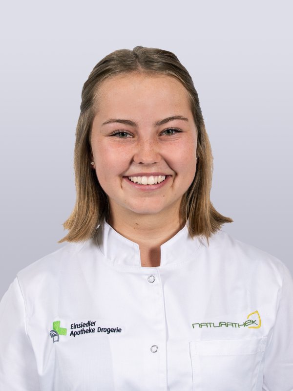 Julia_Kaelin-In-Ausbildung.jpg